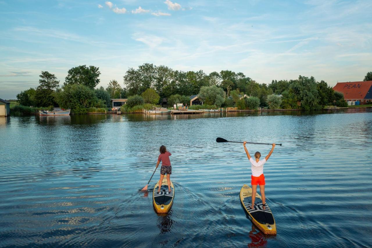 Pean-Buiten Waterlodges Nes  Exterior foto