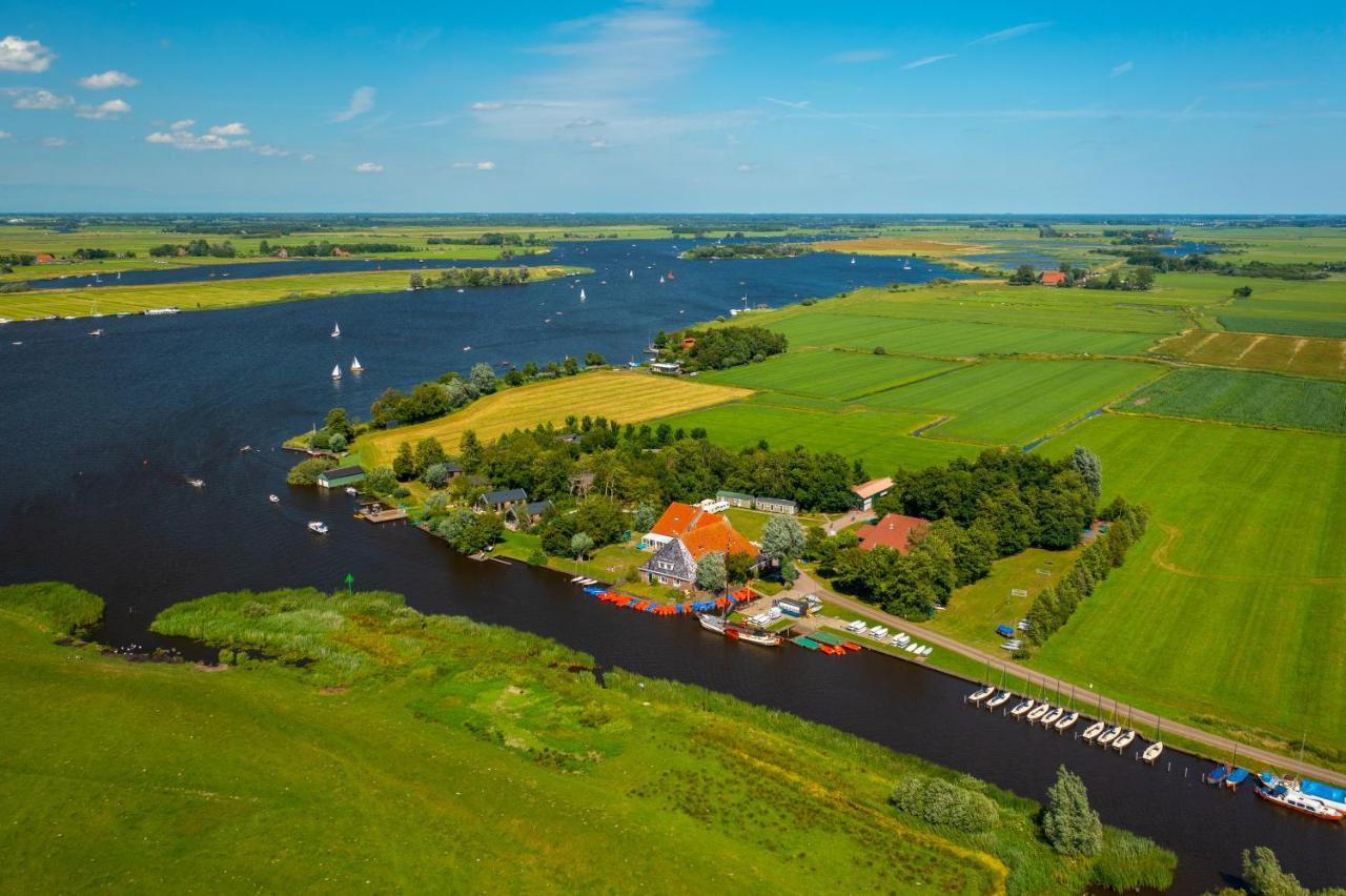 Pean-Buiten Waterlodges Nes  Exterior foto